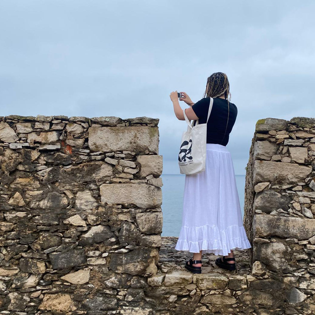 mia taking a picture